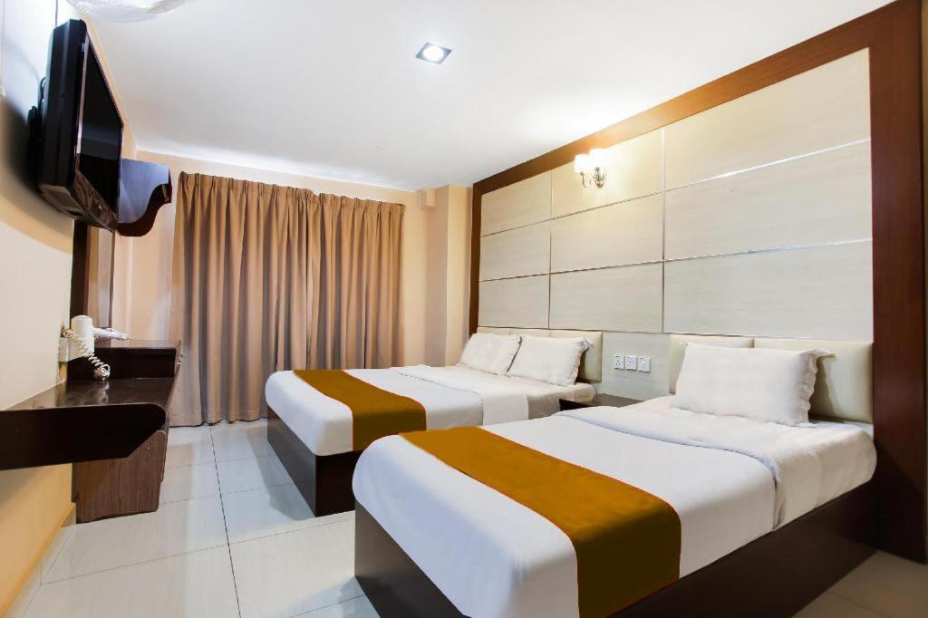 Sejati Hotel Sitiawan Exterior photo